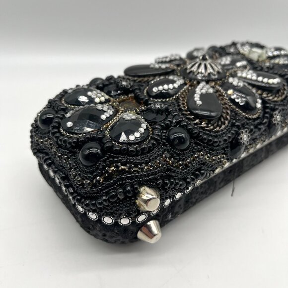 Mary Frances Sublime Black Beaded & Jeweled Embellished Clutch - Picture 5 of 12